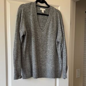 H&M Classic Gray V-Neck Sweater